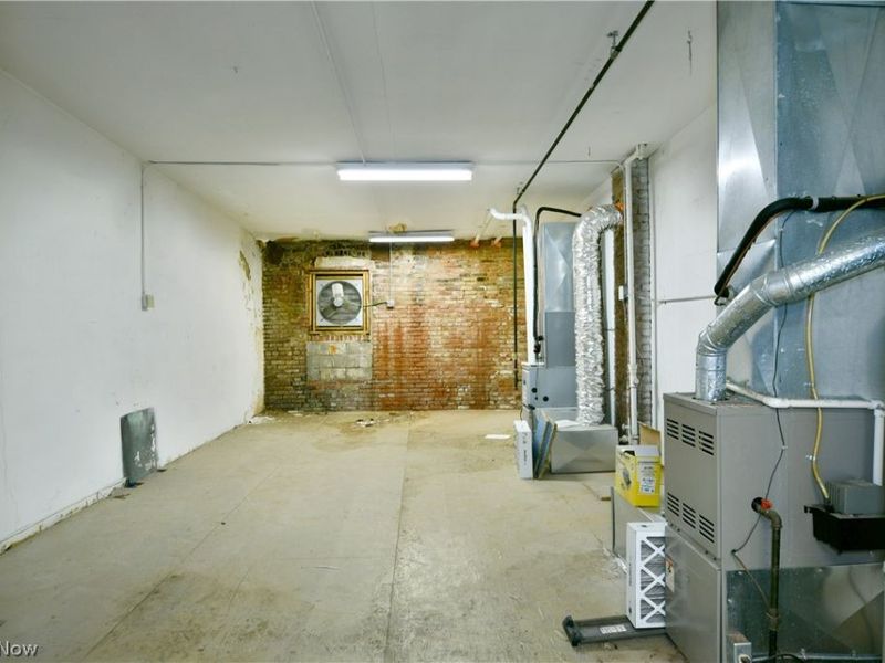 24 N Phelps Street, Youngstown, OH 44503 Photo 40