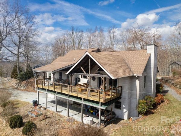 149 Windy Hill Circle , Tuckasegee, NC 28783