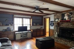 755 Brewton Street photo 4