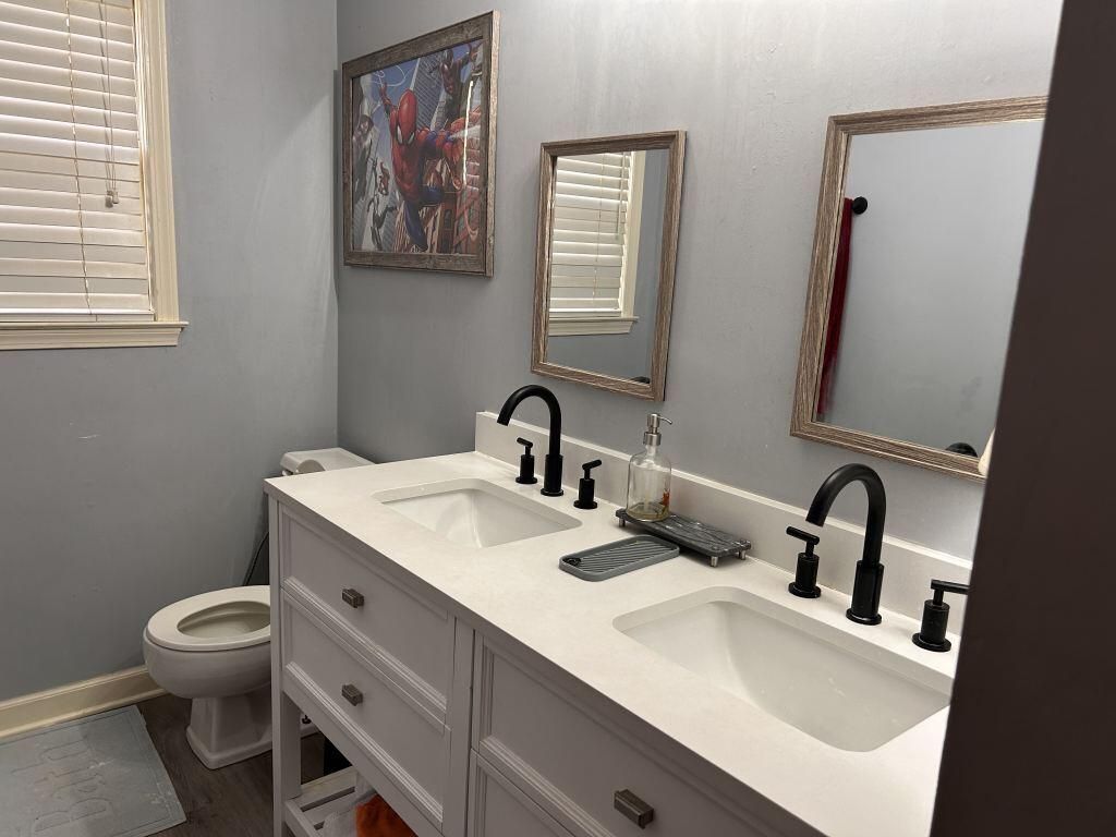 755 Brewton Street Photo 9