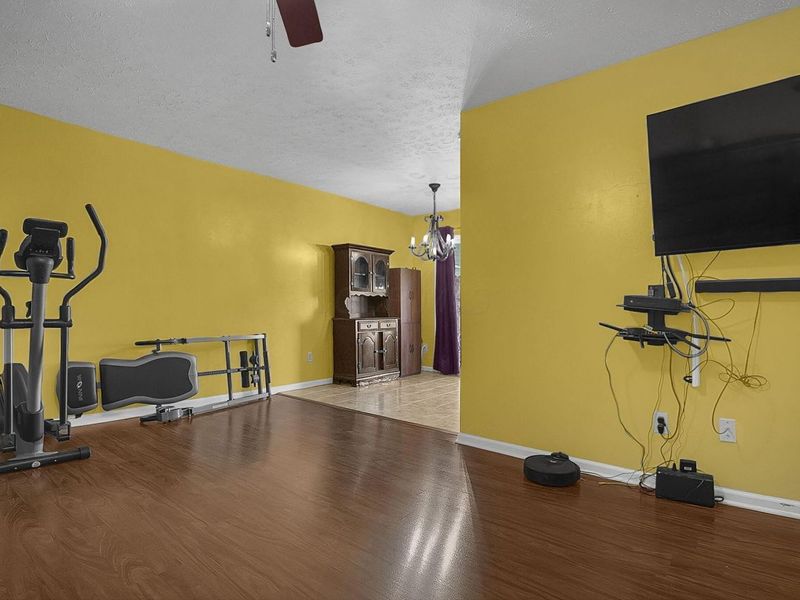 625 Country Club Drive, Unit B7, Newark, OH 43055 Photo 6