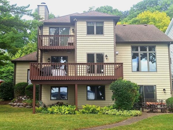 171 Waltonian Terrace , Fox Lake, IL 60020