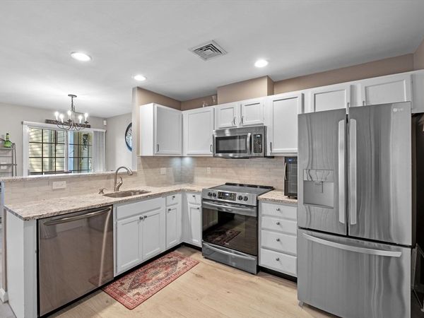 709 Gazebo Cir, Unit 709, Reading, MA 01867