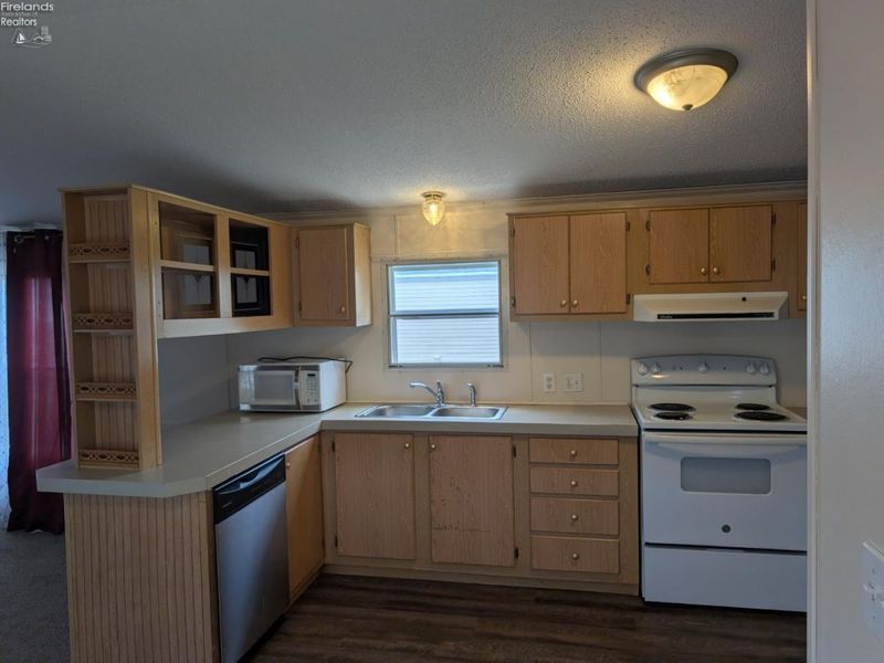 220 Maple Lane, Unit 125, Green Springs, OH 44836 Photo 16