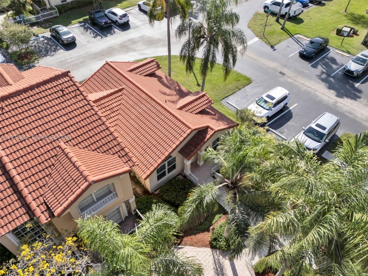 8751 SW 215th Ter , Cutler Bay, FL 33189 Photo