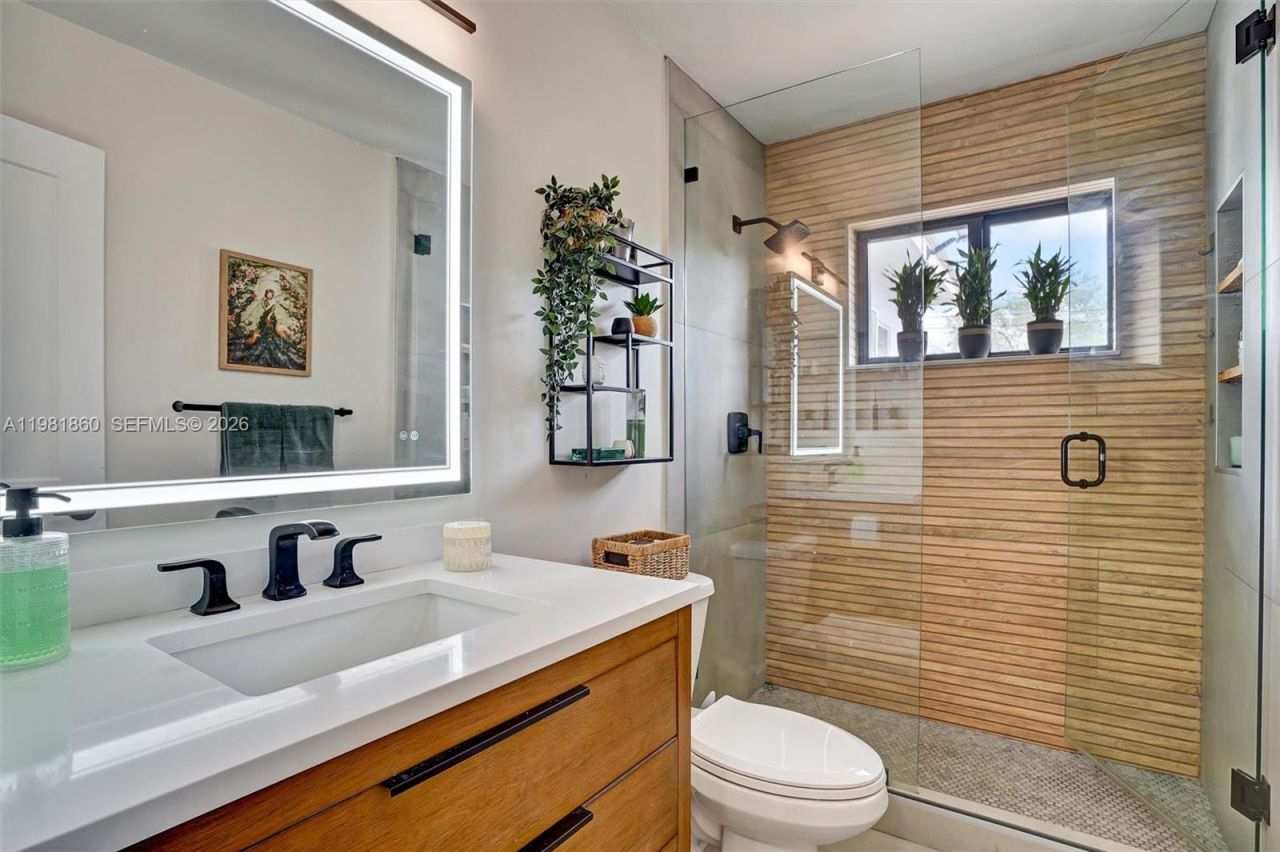 11331 NW 37th St, Sunrise, FL 33323 Photo