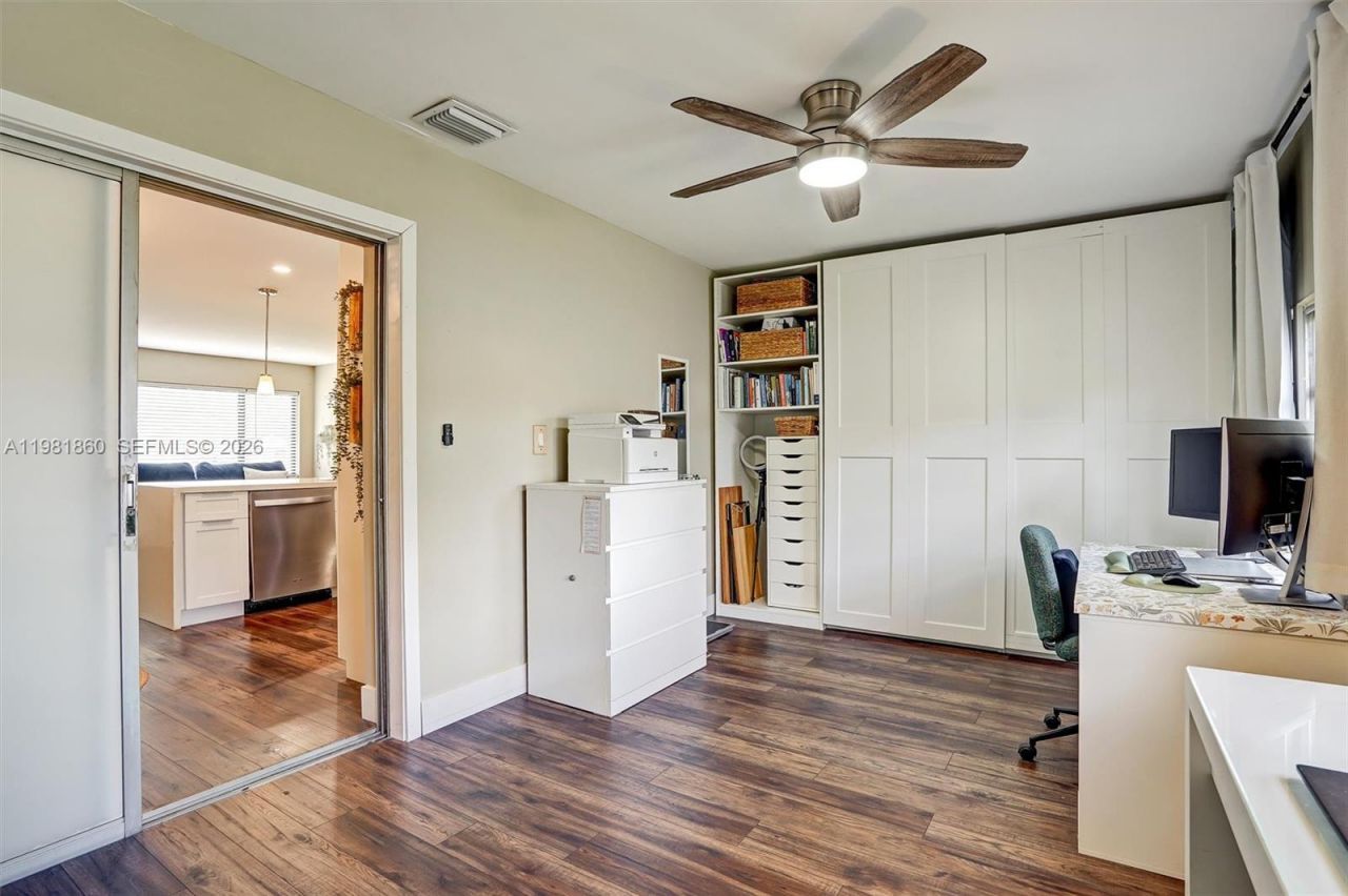 11331 NW 37th St, Sunrise, FL 33323 Photo