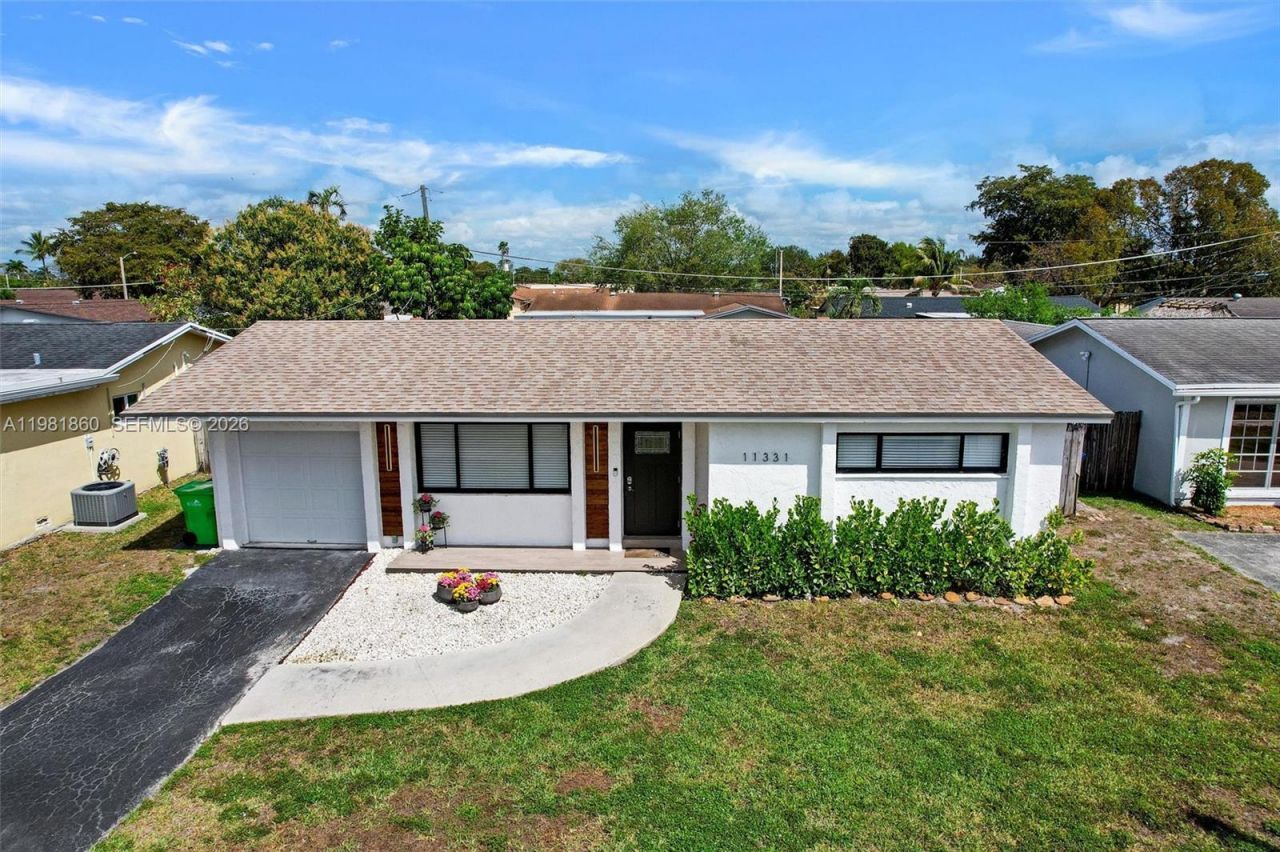 11331 NW 37th St, Sunrise, FL 33323 Photo