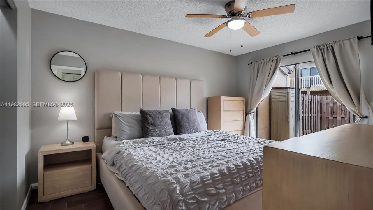 2056 SW 81st Way, Davie, FL 33324 Photo