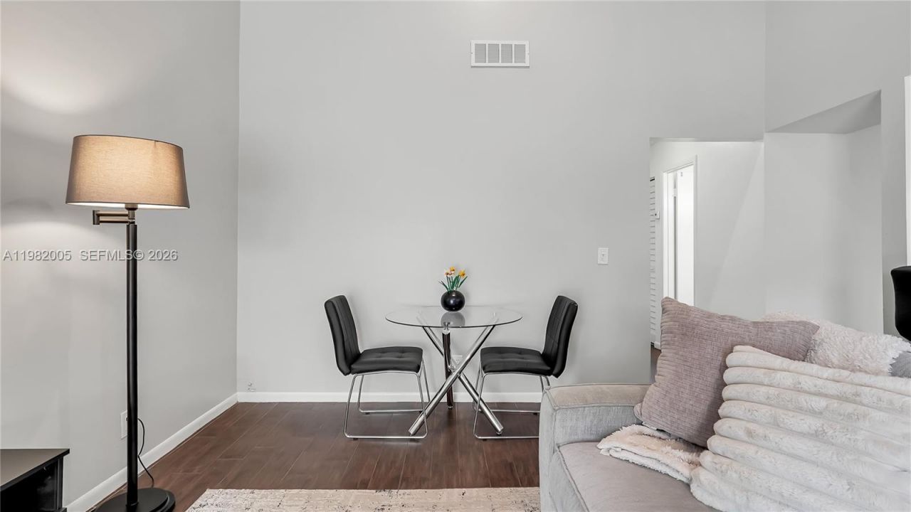 2056 SW 81st Way, Davie, FL 33324 Photo