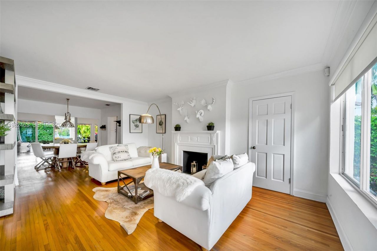 540 SW 27th Rd , Miami, FL 33129 Photo