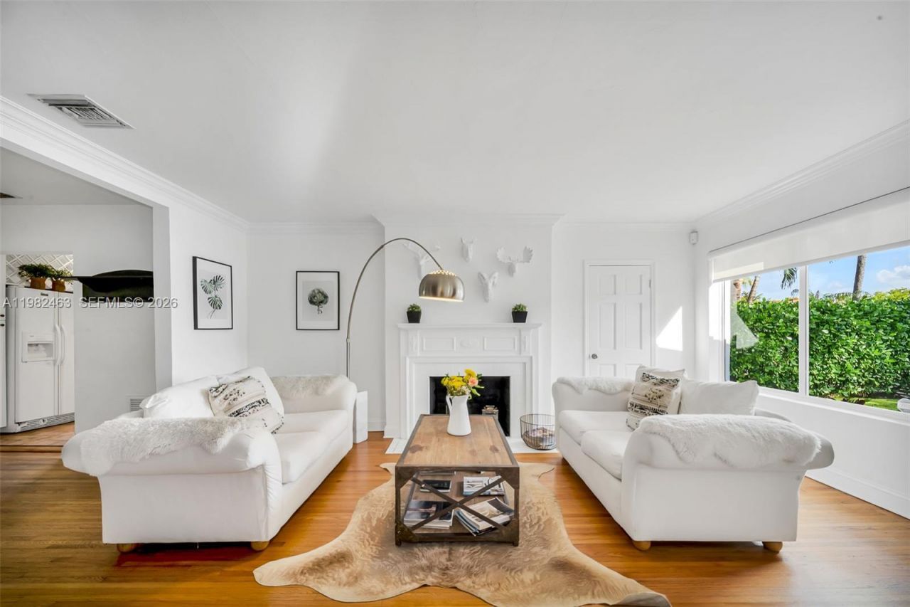 540 SW 27th Rd , Miami, FL 33129 Photo