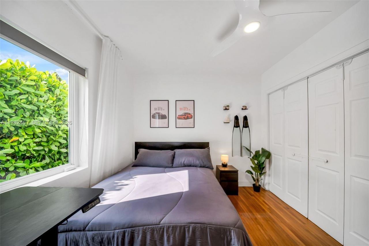 540 SW 27th Rd , Miami, FL 33129 Photo