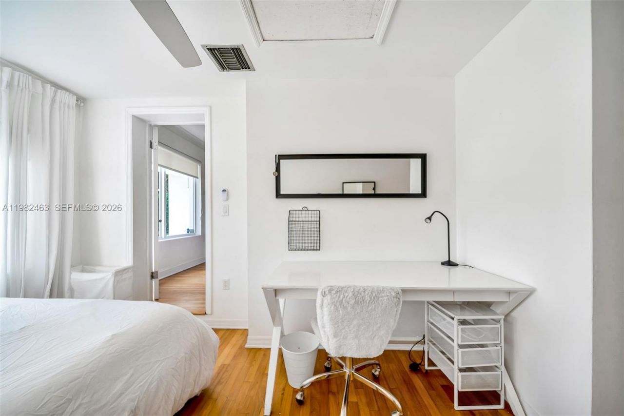 540 SW 27th Rd , Miami, FL 33129 Photo