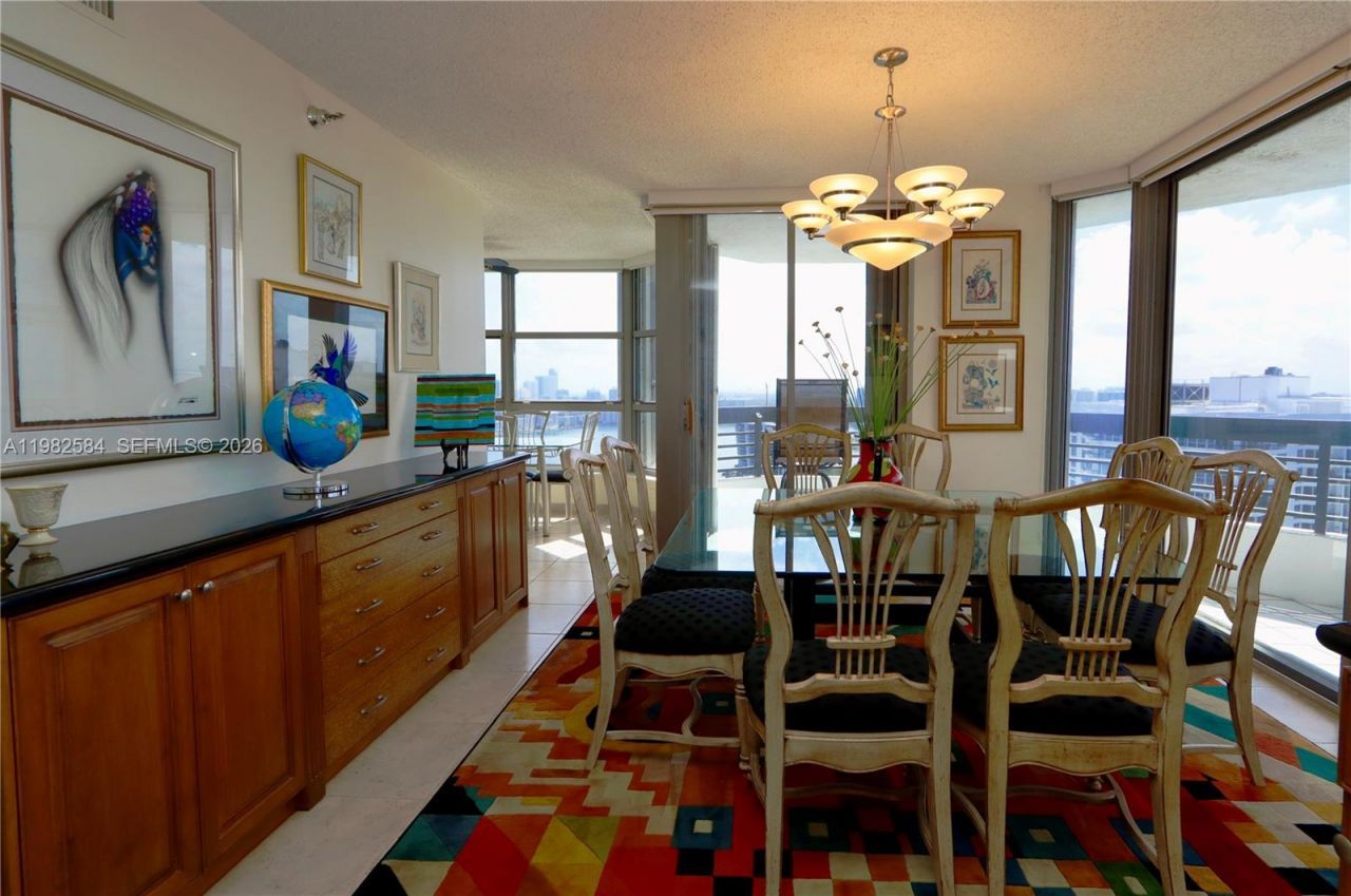 3500 Mystic Pointe Dr, Unit 3701, Aventura, FL 33180 Photo