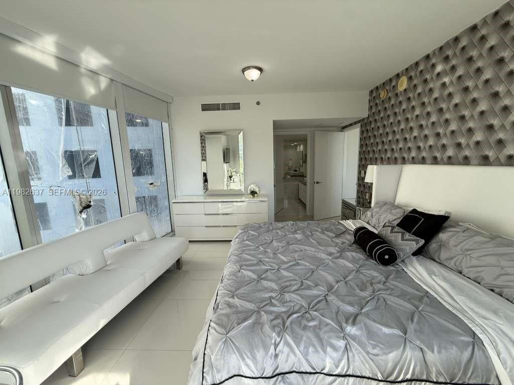 495 Brickell Ave, Unit 511, Miami, FL 33131 Photo