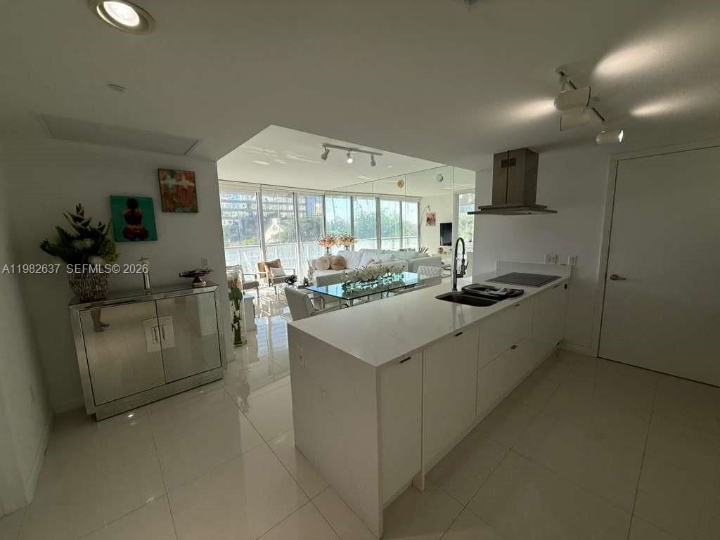 495 Brickell Ave, Unit 511, Miami, FL 33131 Photo
