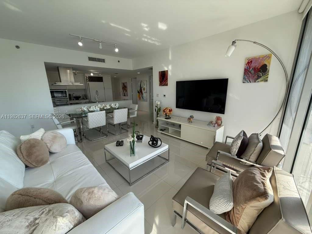 495 Brickell Ave, Unit 511, Miami, FL 33131 Photo