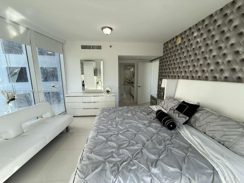 495 Brickell Ave, Unit 511, Miami, FL 33131 Photo