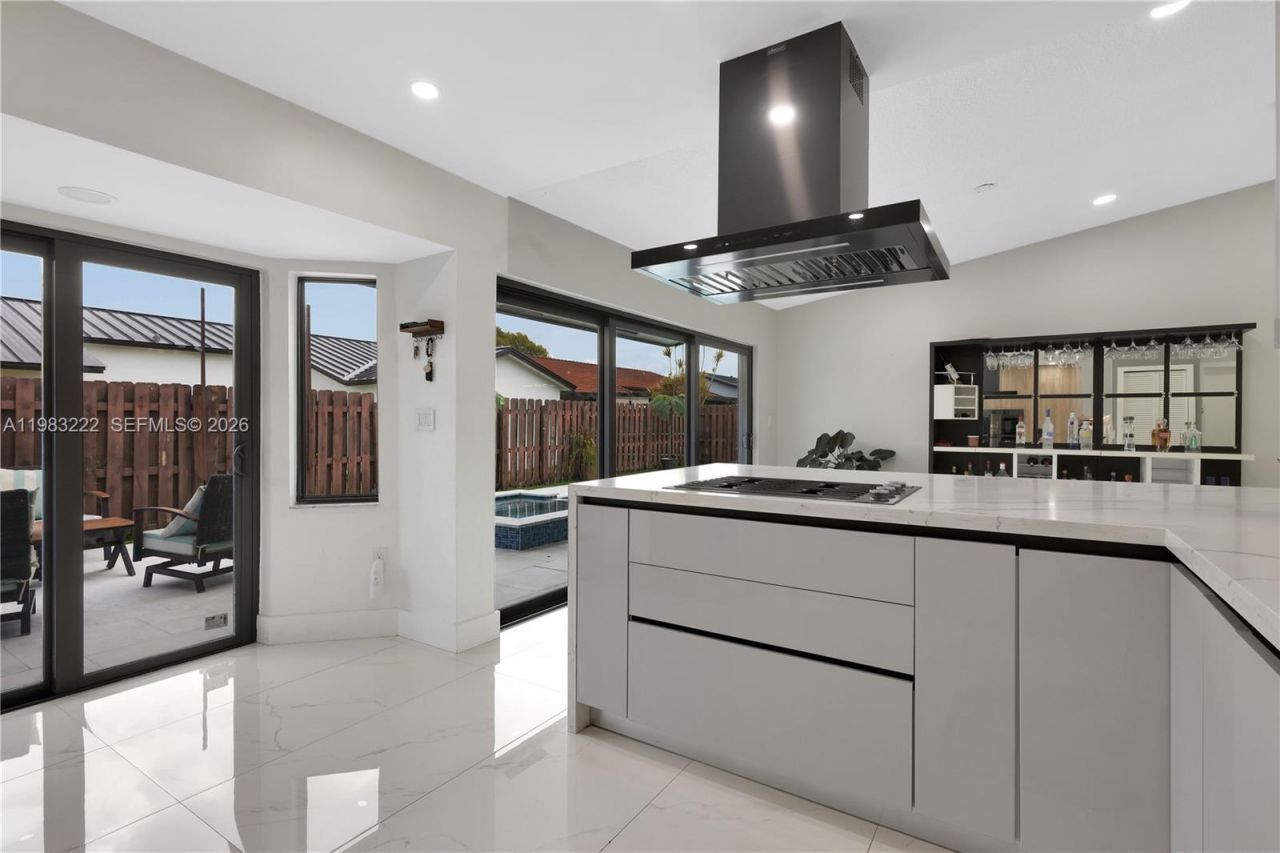 14563 SW 172nd Ln , Miami, FL 33177 Photo