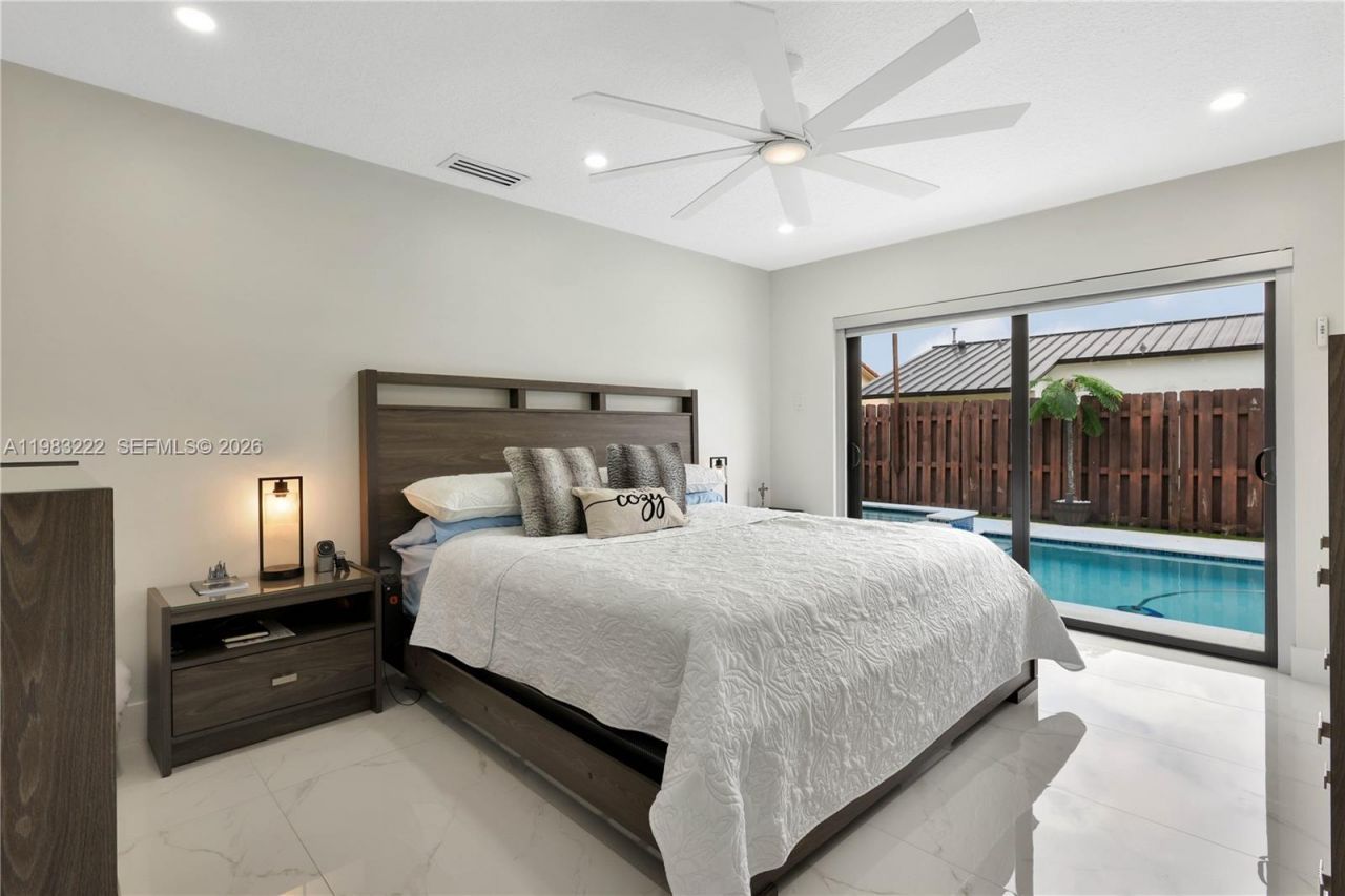 14563 SW 172nd Ln , Miami, FL 33177 Photo