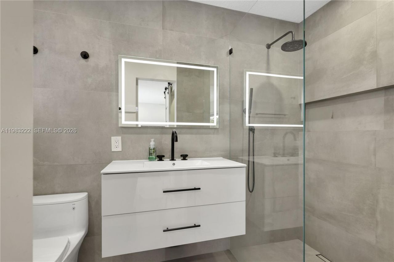 14563 SW 172nd Ln , Miami, FL 33177 Photo