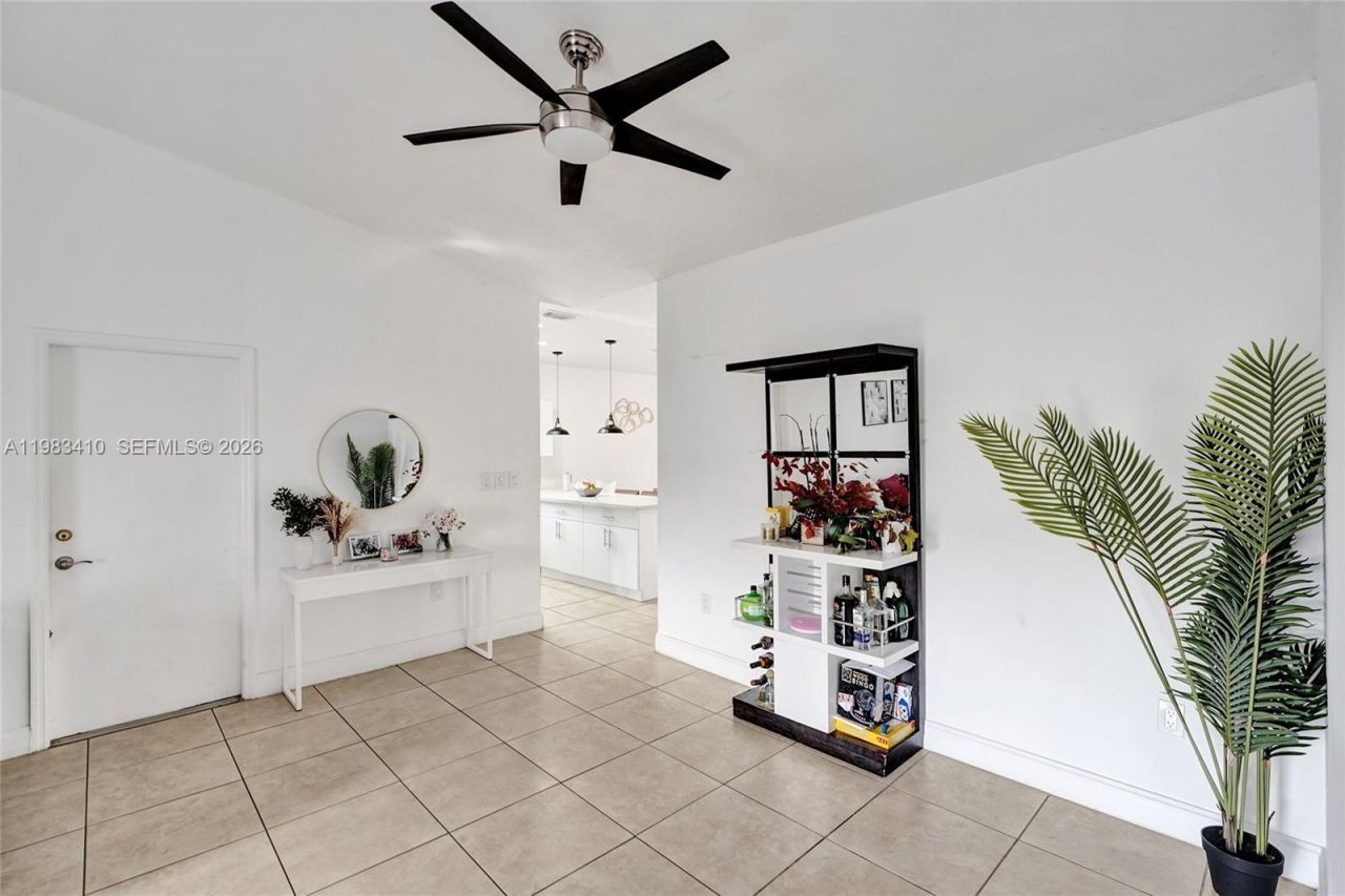 9141 SW 162nd Ct, Miami, FL 33196 Photo