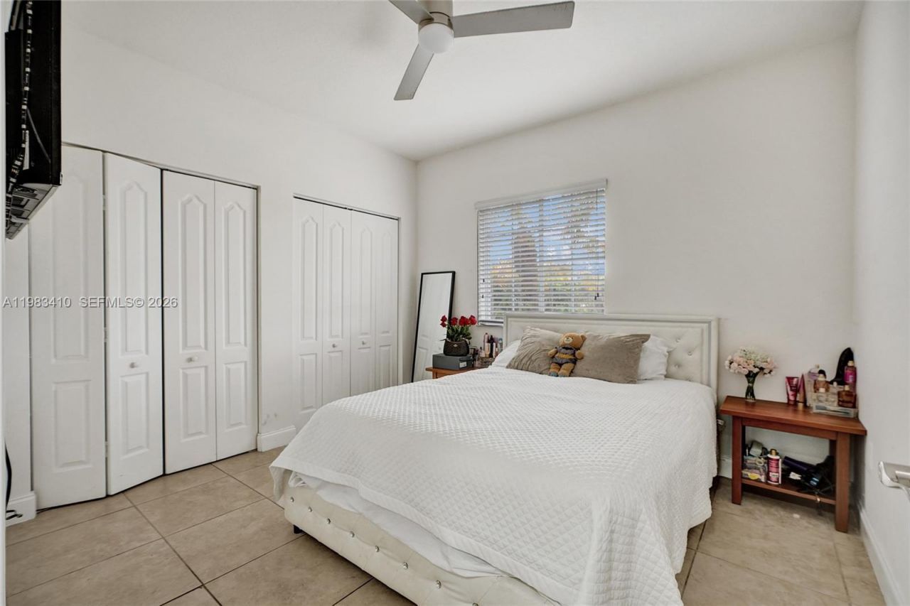 9141 SW 162nd Ct, Miami, FL 33196 Photo