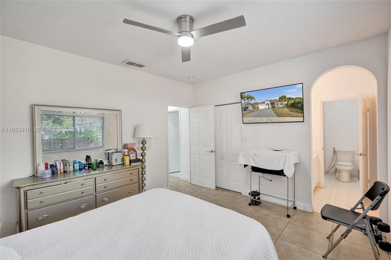 9141 SW 162nd Ct, Miami, FL 33196 Photo