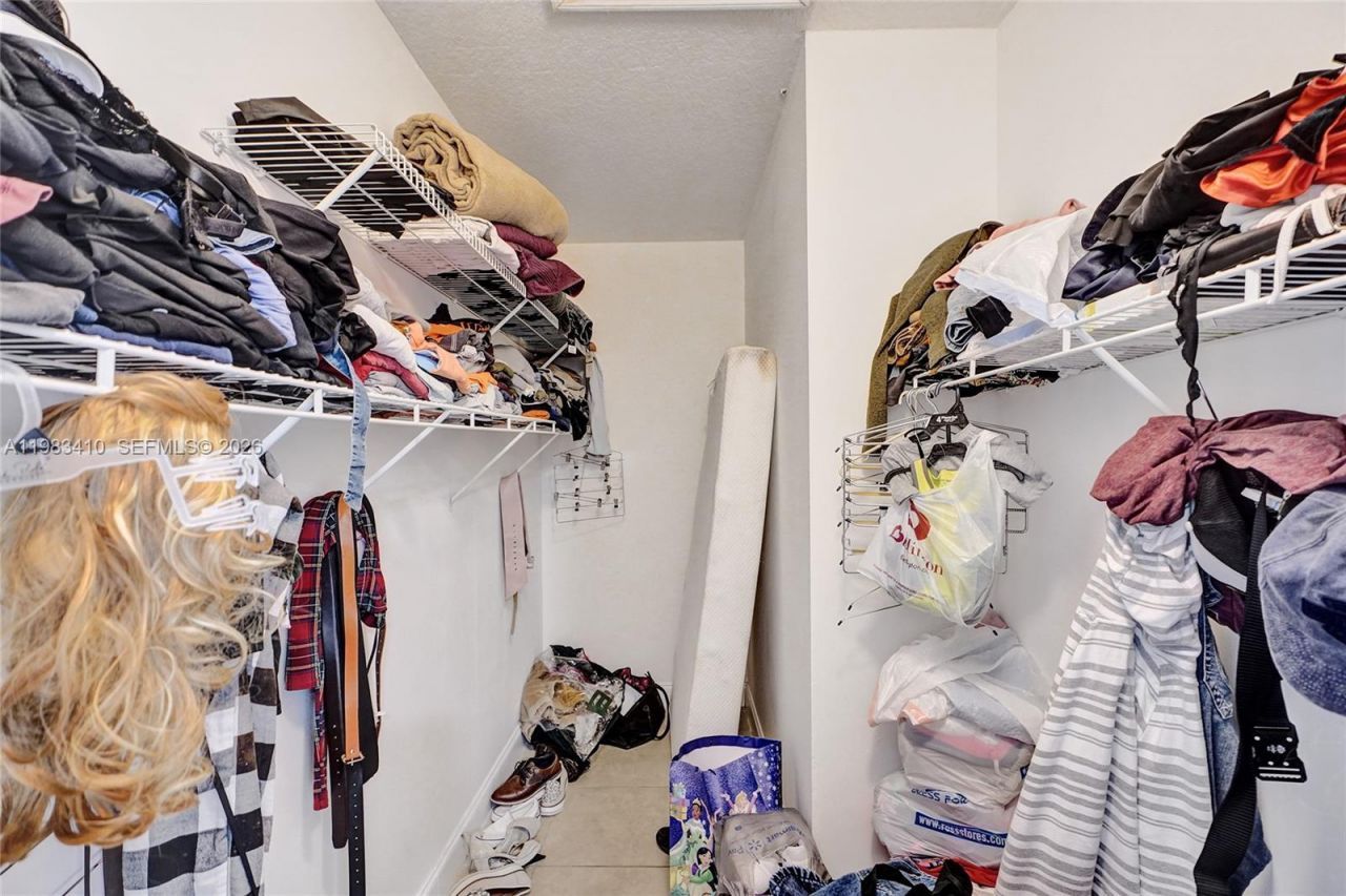 9141 SW 162nd Ct, Miami, FL 33196 Photo