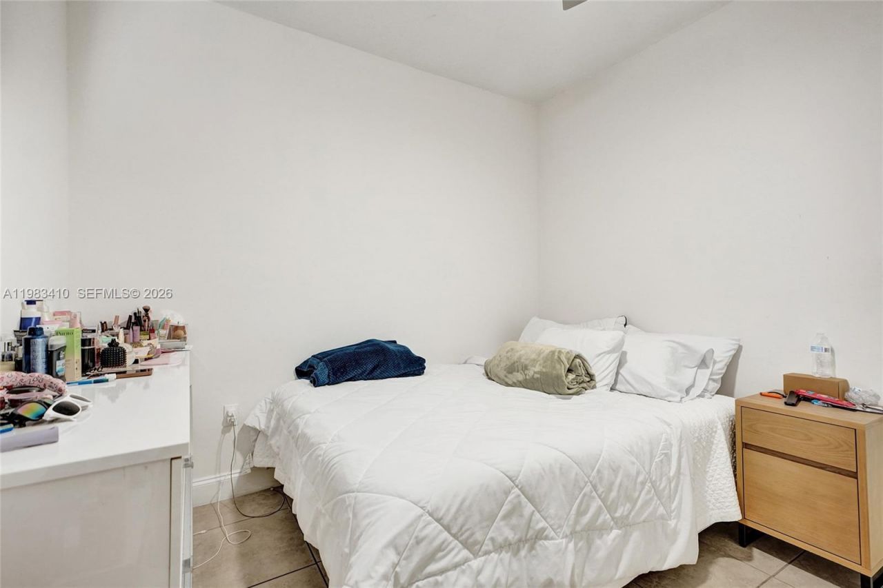 9141 SW 162nd Ct, Miami, FL 33196 Photo