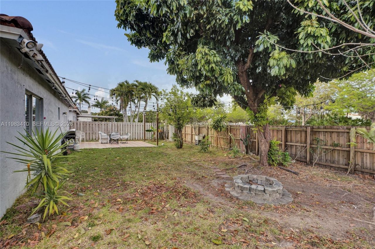 9141 SW 162nd Ct, Miami, FL 33196 Photo