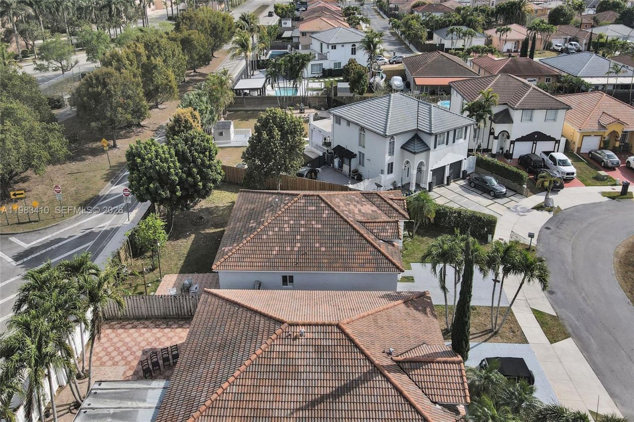 9141 SW 162nd Ct, Miami, FL 33196 Photo