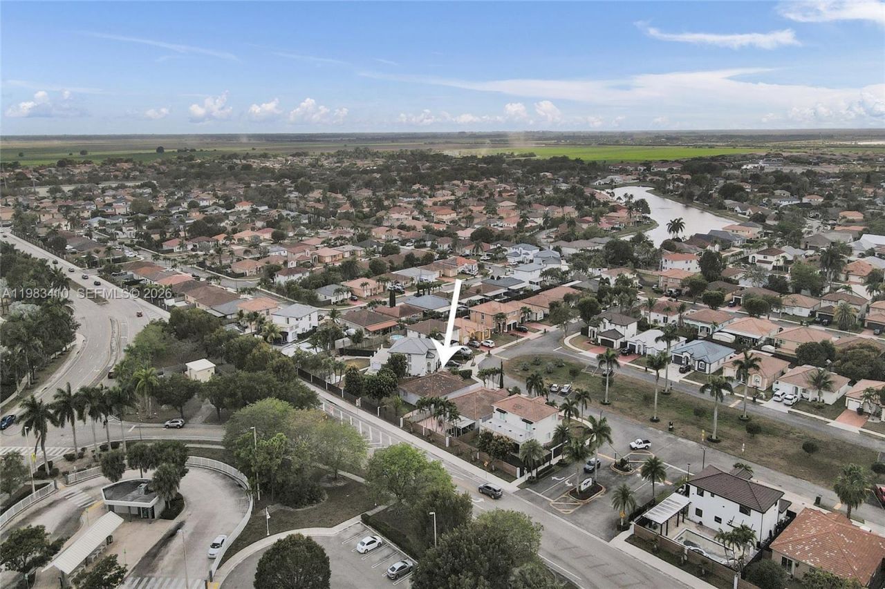 9141 SW 162nd Ct, Miami, FL 33196 Photo