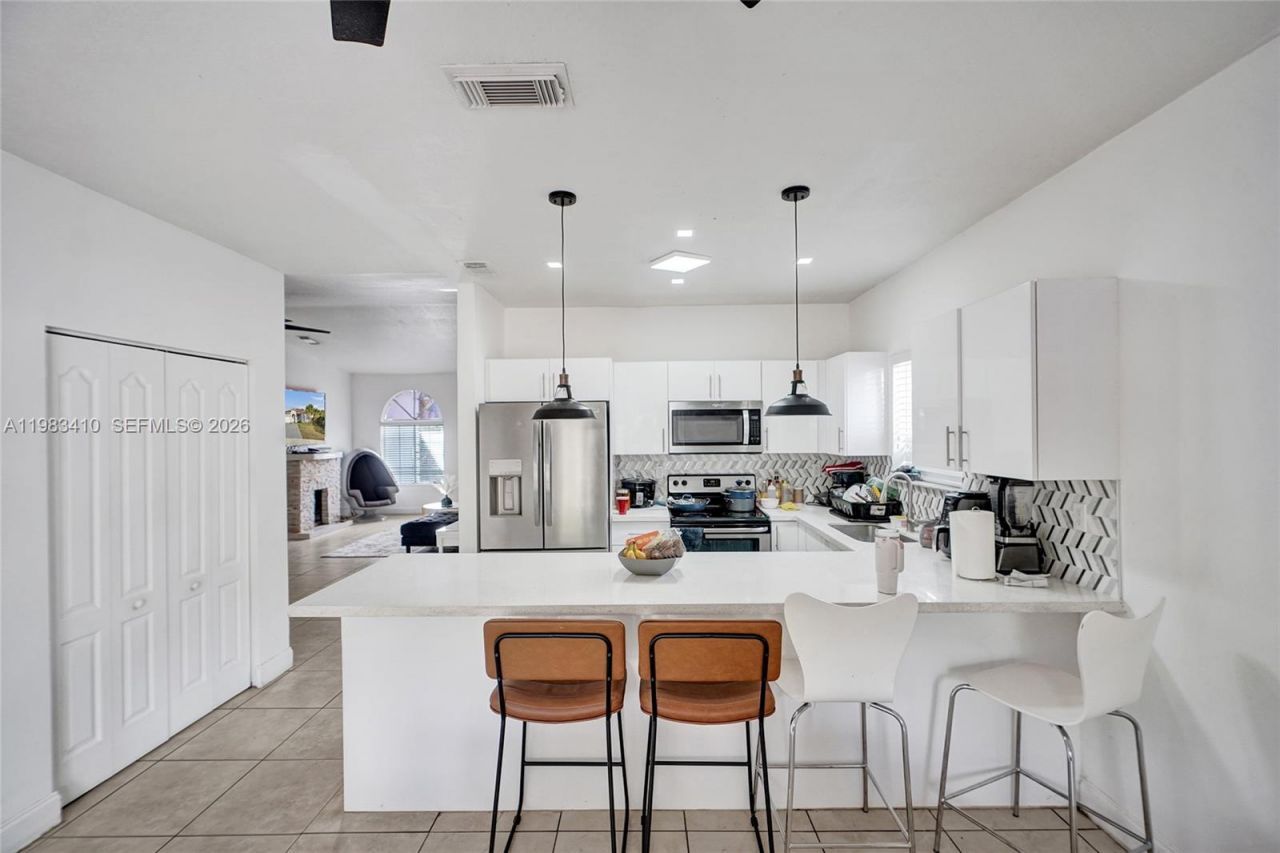 9141 SW 162nd Ct, Miami, FL 33196 Photo