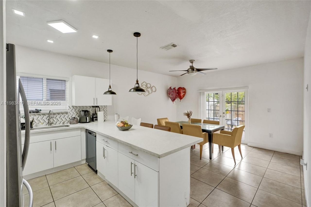 9141 SW 162nd Ct, Miami, FL 33196 Photo