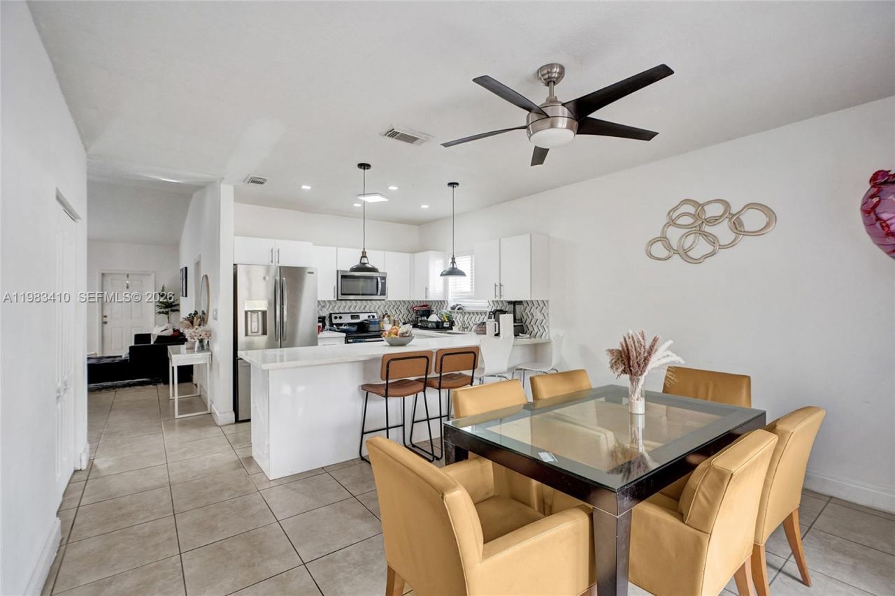 9141 SW 162nd Ct, Miami, FL 33196 Photo