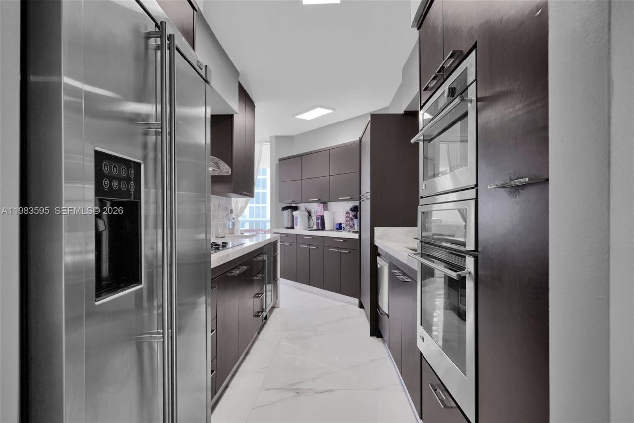 4775 Collins Ave, Unit 3508, Miami Beach, FL 33140 Photo