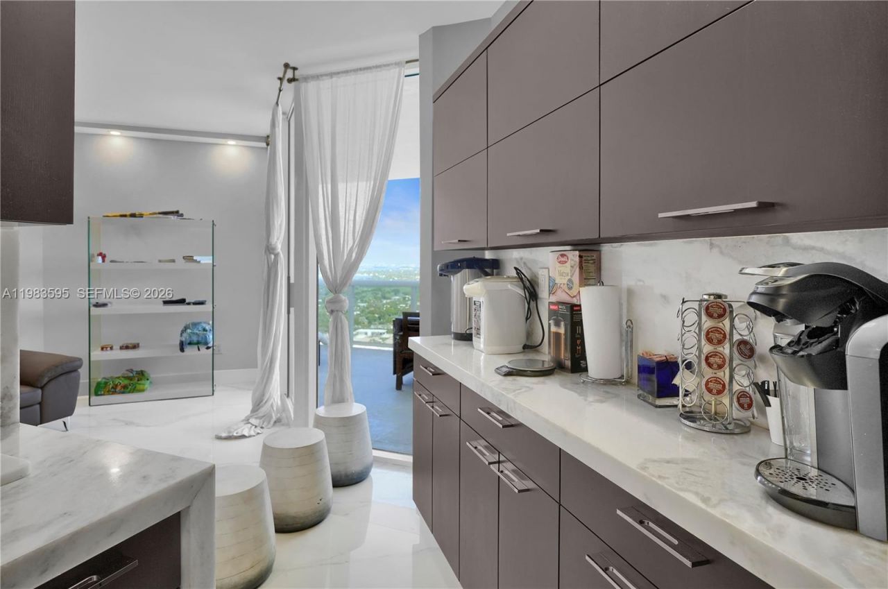 4775 Collins Ave, Unit 3508, Miami Beach, FL 33140 Photo