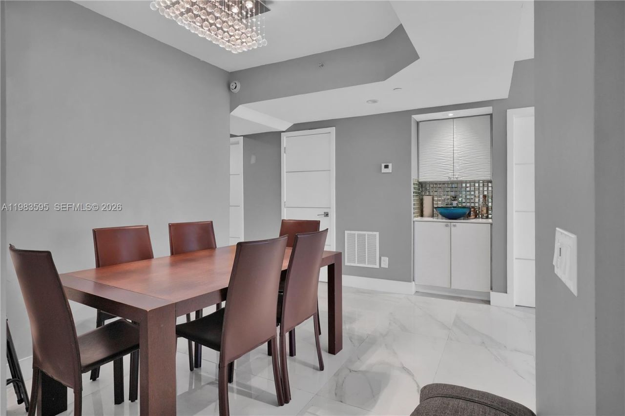 4775 Collins Ave, Unit 3508, Miami Beach, FL 33140 Photo