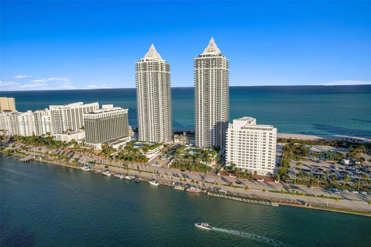 4775 Collins Ave, Unit 3508, Miami Beach, FL 33140 Photo