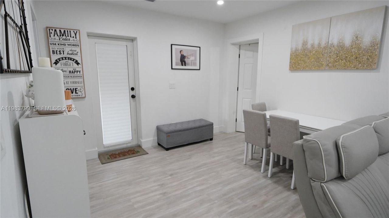 14580 Harrison St , Miami, FL 33176 Photo