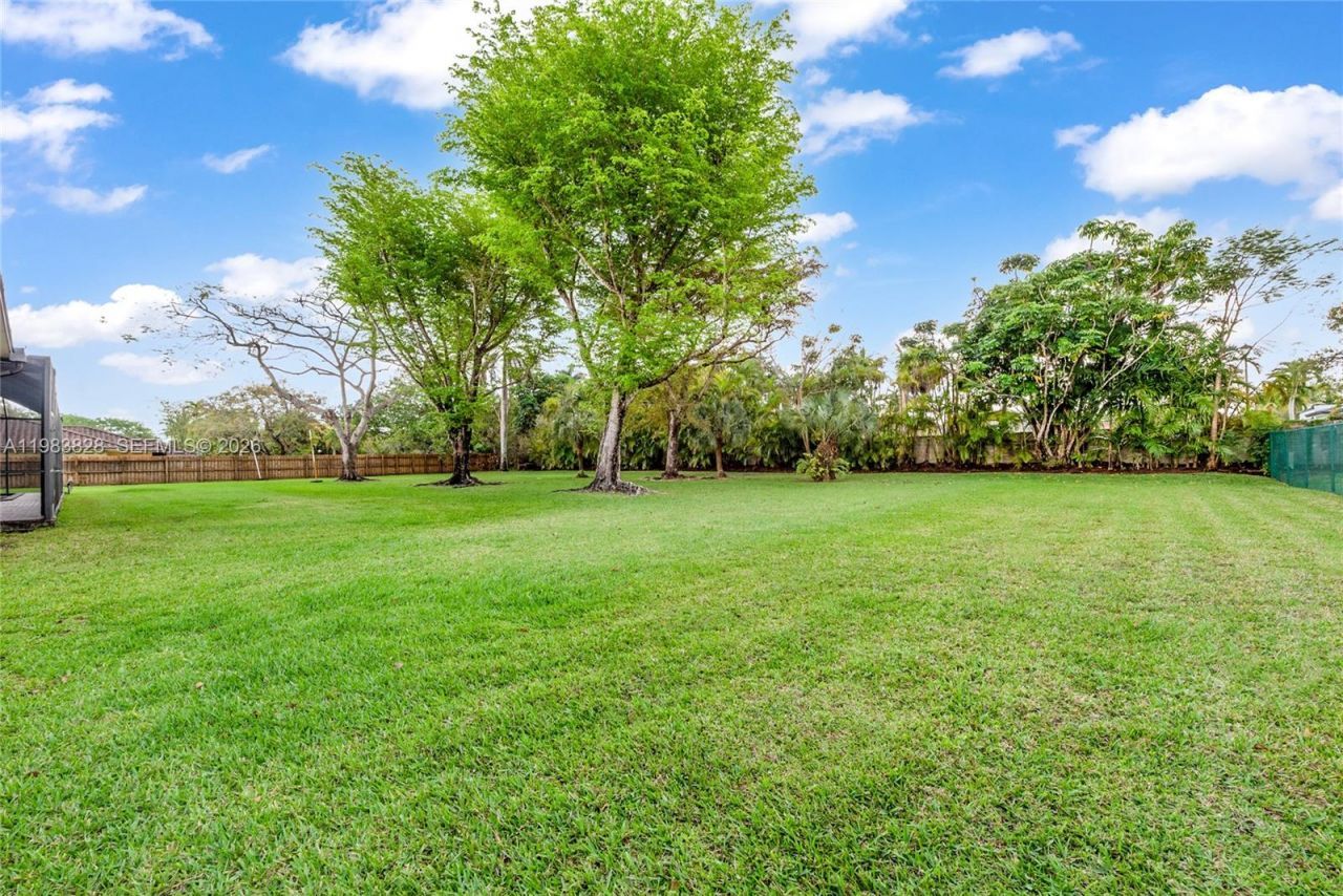 9600 SW 103rd St , Miami, FL 33176 Photo