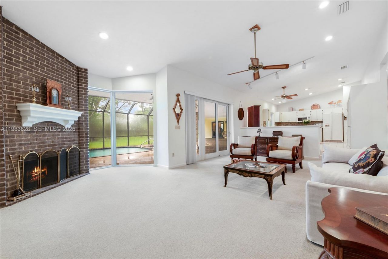 9600 SW 103rd St , Miami, FL 33176 Photo