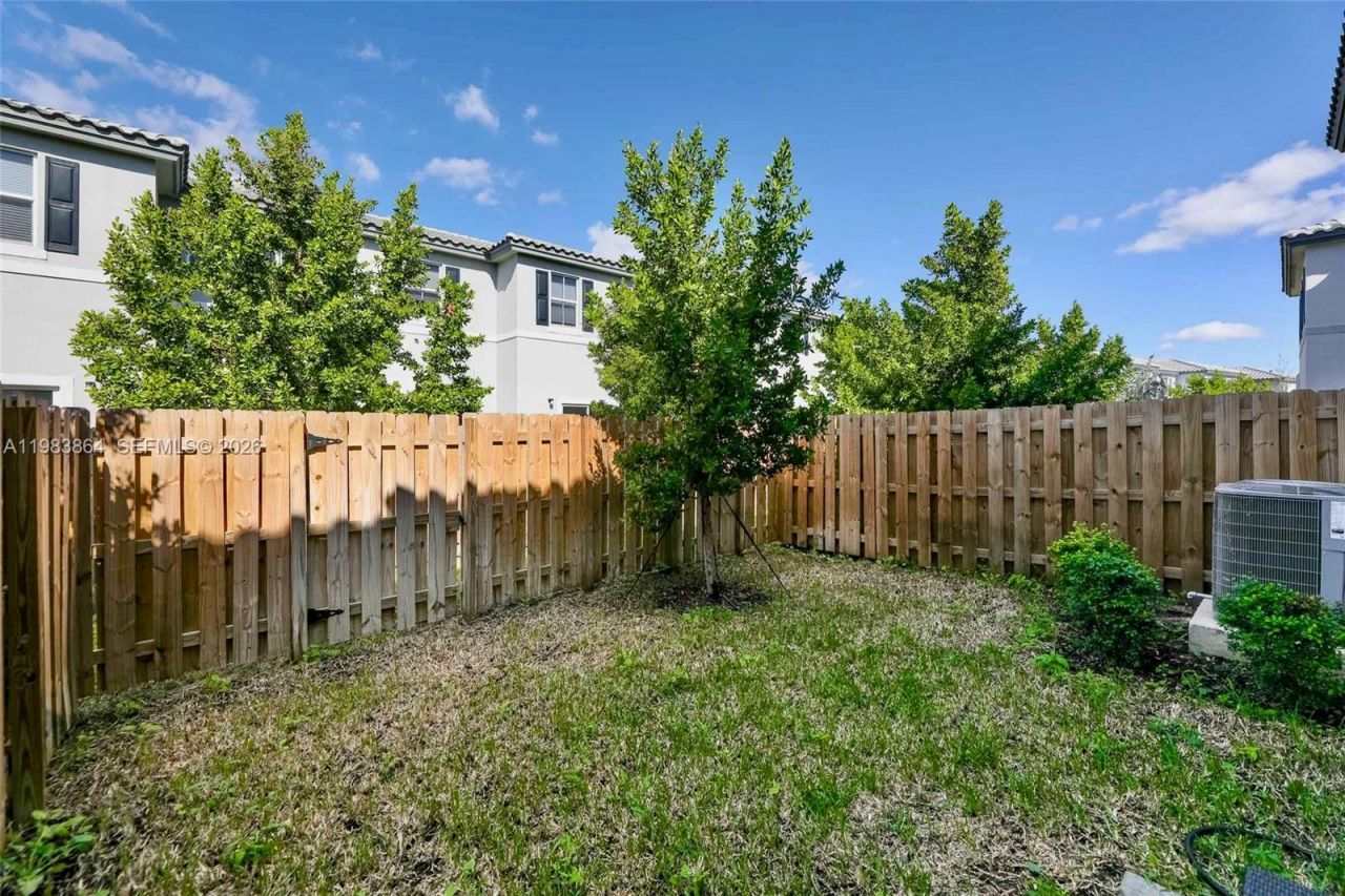 11887 NW 46th St, Coral Springs, FL 33076 Photo