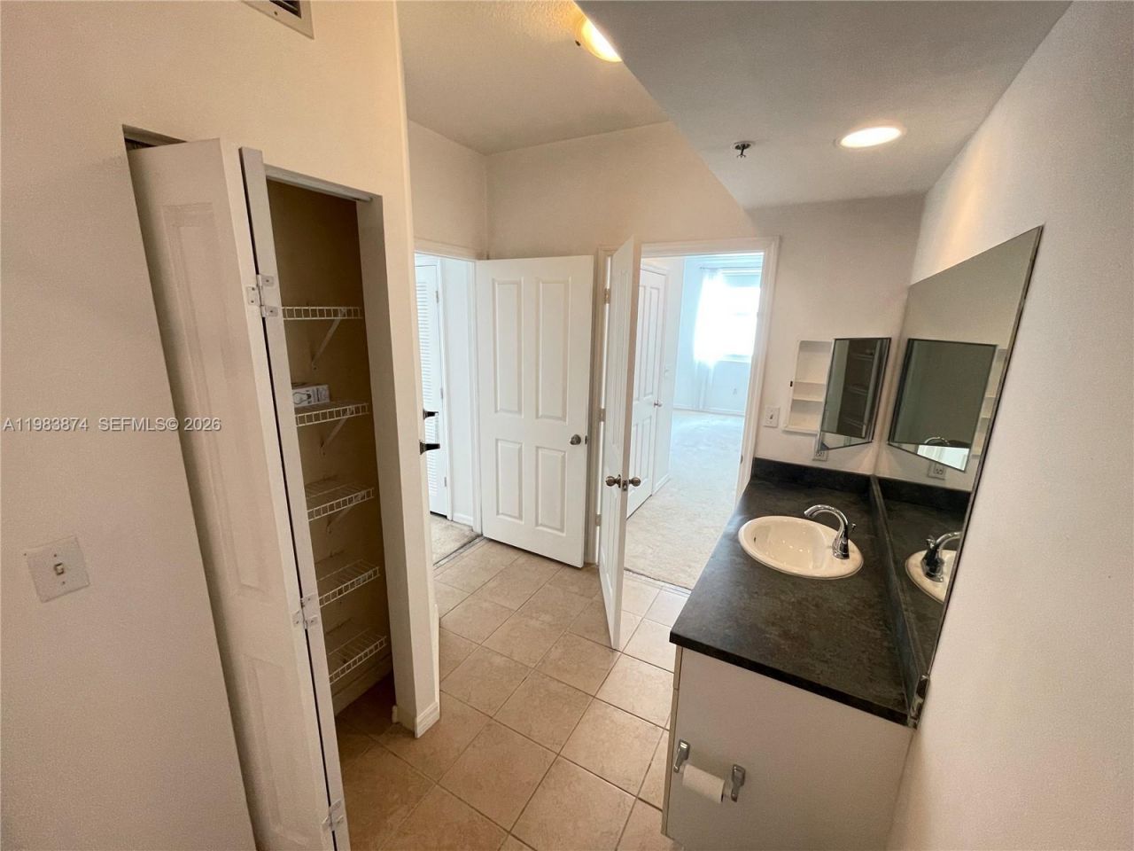 9172 Collins Ave, Unit 303, Surfside, FL 33154 Photo