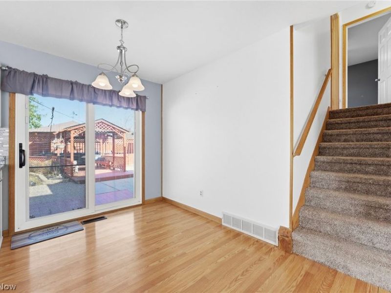 7127 Lake Shore Boulevard, Mentor, OH 44060 Photo 11