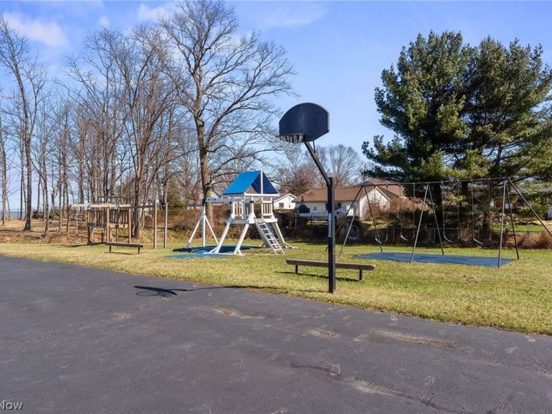 7127 Lake Shore Boulevard, Mentor, OH 44060 Photo 41