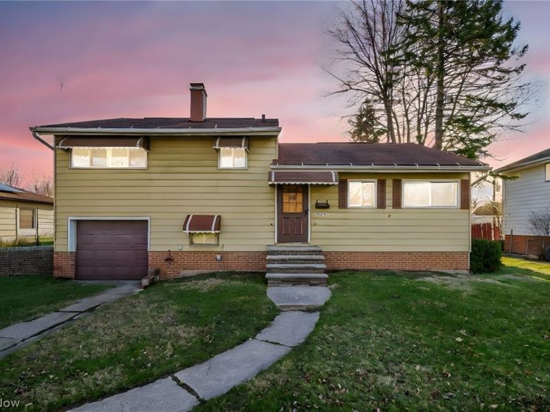 5873 Doxmere Drive, Parma Heights, OH 44130 Photo 1