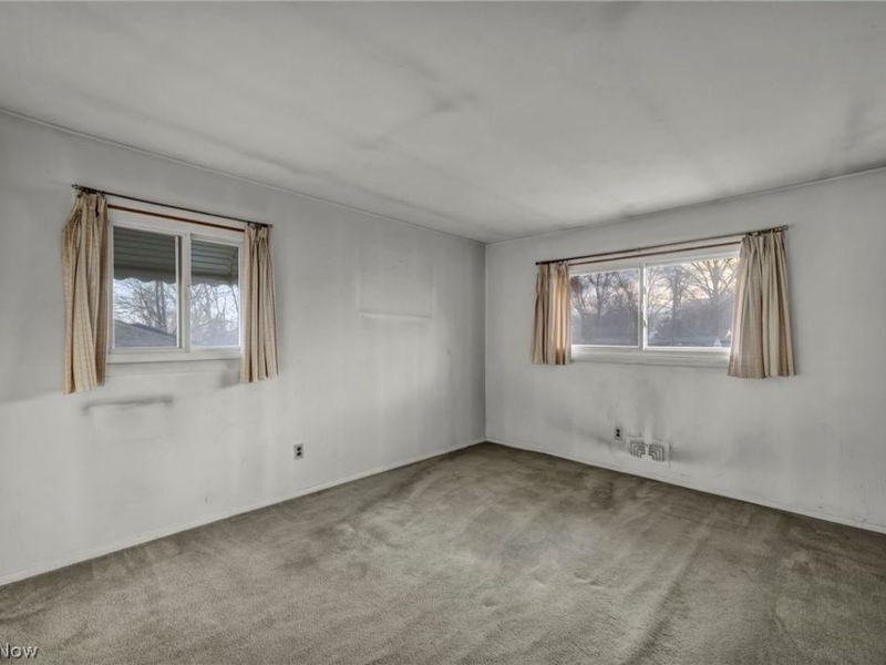 5873 Doxmere Drive, Parma Heights, OH 44130 Photo 20